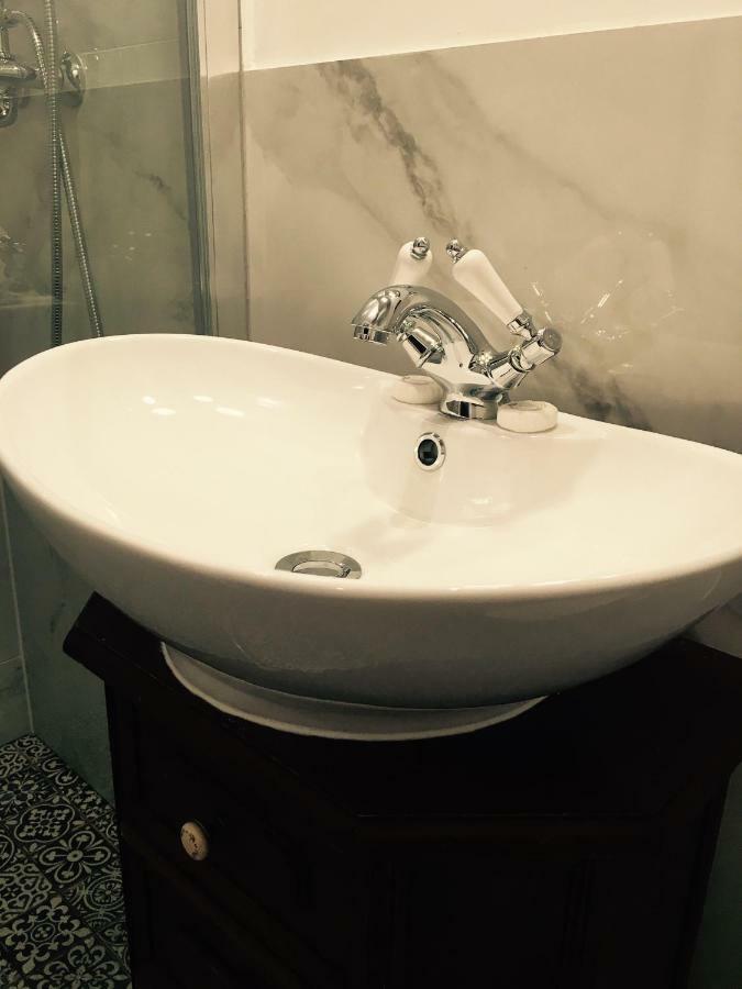 Przestrzenny Apartament W Centrum Krakowa. Eksteriør billede